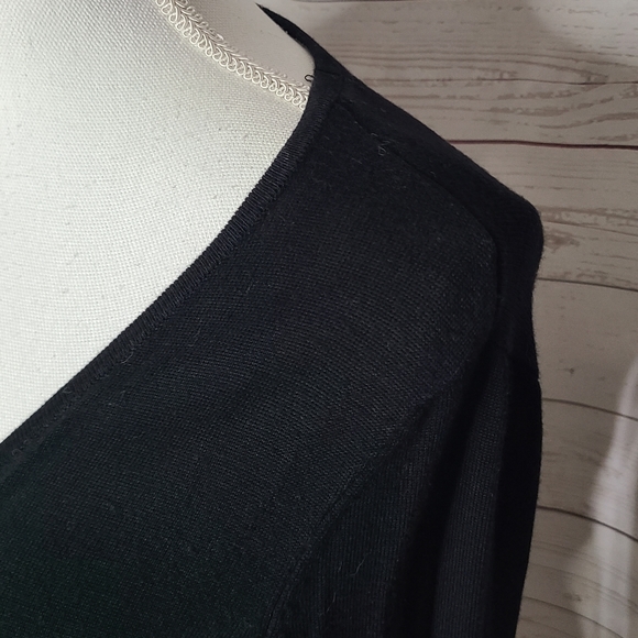 WHBM Black Lightweight Bottom Strips Open Front - Picture 7 of 9